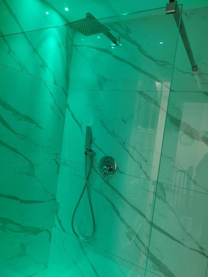 Apartment Domus Leone *