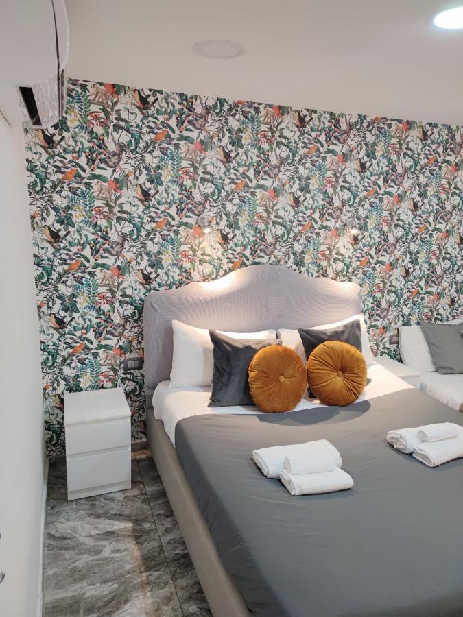 Domus Leone Naples